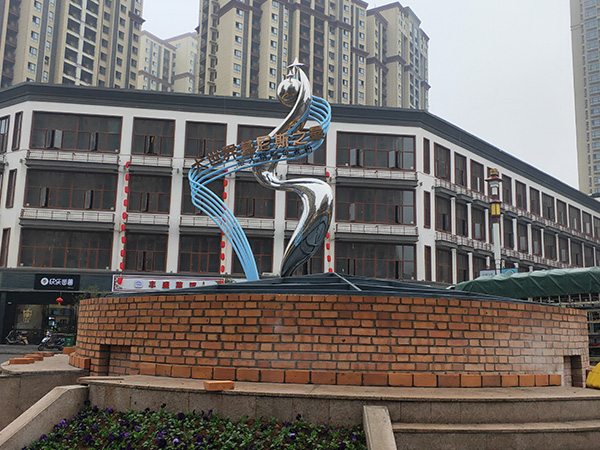 金属不锈钢雕塑